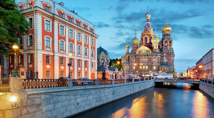 ST.PETERSBURG ve MOSKOVA Pegasus Hava Yolları ile